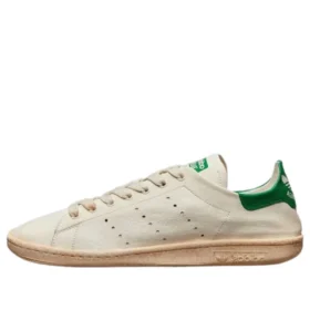 Balenciaga x adidas Originals Stan Smith -tennarit ”Vintage White Green” 721835WBDV49703 Balenciaga x adidas Originals Stan Smith -tennarit ”Vintage White Green” 721835WBDV49703