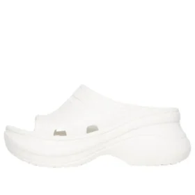 Balenciaga x Crocs uima-sandaalit ”White” 677389W1S8E9000