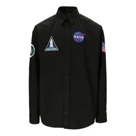 Balenciaga x NASA Space Multi-Patch -paita ”Black” 663076TYB181000 Balenciaga x NASA Space Multi-Patch -paita ”Black” 663076TYB181000