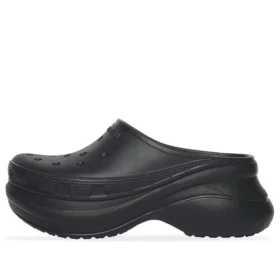 Crocs-pistokkaat ”Black Rubber” 720857W1S8E1000