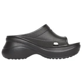 Crocs Pool Slide -sandaalit ”Black” 677386W1S8E1000