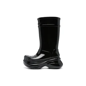 Crocs x Balenciaga kiiltäväpintaiset saappaat ”Musta” 677388W1S8X