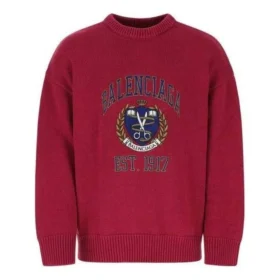 Est. 1917 -yliopiston logolla varustettu pyöreäkaulainen villapaita ”Red” 675267T32176164 Est. 1917 -yliopiston logolla varustettu pyöreäkaulainen villapaita ”Red” 675267T32176164