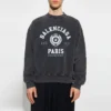 Est. 1917 -yliopiston logopainatuksella varustettu pyöreäkaulainen collegepaita ”Washed Black” 697869TMV991000