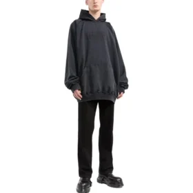 Fashion Institute Oversized-hupparit ”Washed Black” 697879TMVK18190 Fashion Institute Oversized-hupparit ”Washed Black” 697879TMVK18190