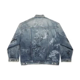 Graffiti Oversized -takki ”Light Blue” 745048TNW014012 Graffiti Oversized -takki ”Light Blue” 745048TNW014012