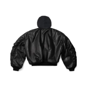 Huppullinen bomber-taki ”Black” 750953TOS171000 Huppullinen bomber-taki ”Black” 750953TOS171000