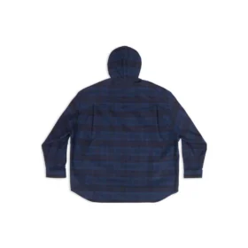 Huppullinen ruudullinen ylipaitapusero ”Blue Navy” 720109TNM354202 Huppullinen ruudullinen ylipaitapusero ”Blue Navy” 720109TNM354202