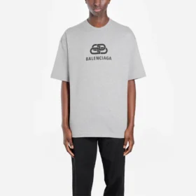 Interlocked BB Regular Fit -T-paidat ”Grey” 578139TGV751300 Interlocked BB Regular Fit -T-paidat ”Grey” 578139TGV751300