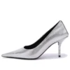 Kohokuvioidut neliönmuotoiset veitsipumput ”Silver” 572879WBB208100