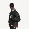 Miesten Balenciaga | NBA-yhteistyömalli Explorer-olkapussukko, musta/valkoinen/vermilionpunainen Miesten Balenciaga | NBA-yhteistyömalli Explorer-olkapussukko, musta/valkoinen/vermilionpunainen
