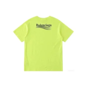 Miesten Balenciaga, pieni logo, pyöreä kaulus, lyhythihainen, keltainen 620967TJVF77110 Miesten Balenciaga, pieni logo, pyöreä kaulus, lyhythihainen, keltainen 620967TJVF77110