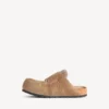 Miesten beige Dumbo-pistokkaat