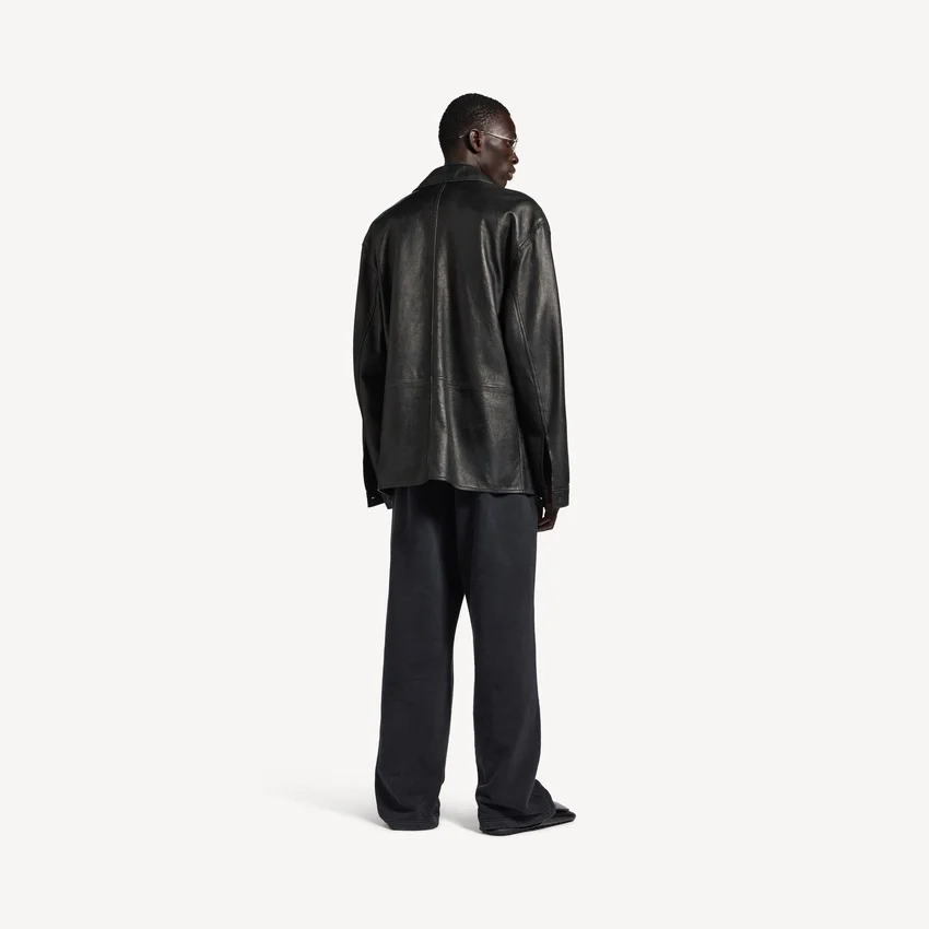 Miesten musta carcoat-takki Miesten musta carcoat-takki