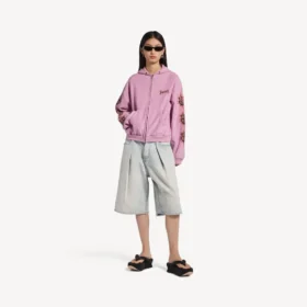 Naisten Balenciaga Sacra Cœur -huppari, medium-istuvuus, vetoketjullinen, vanhan vaaleanpunainen Naisten Balenciaga Sacra Cœur -huppari, medium-istuvuus, vetoketjullinen, vanhan vaaleanpunainen