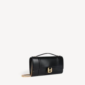Naisten Hourglass-tyyppinen ketjullinen pochette, musta
