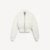 Naisten lyhyt bomber-taki, väri ivory Naisten lyhyt bomber-taki, väri ivory