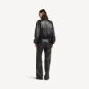 Naisten musta blouson-takki Naisten musta blouson-takki