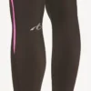 Naisten techwear-leggingsit, väri khakinruskea/neonpinkki Naisten techwear-leggingsit, väri khakinruskea/neonpinkki