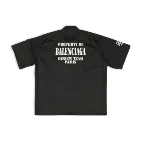 Omaisuus: Oversized-lyhythihainen paita ”Black” 704387TKP241000