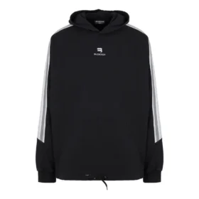 Sporty B -raidallinen hihallinen huppari, oversized-malli ”Black White” 704023TMVG23869 Sporty B -raidallinen hihallinen huppari, oversized-malli ”Black White” 704023TMVG23869
