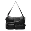 Superbusy-suuri olkalaukku ”Black” 702168210C81000