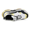 Triple S ”Black Yellow” 524039W09OM1023
