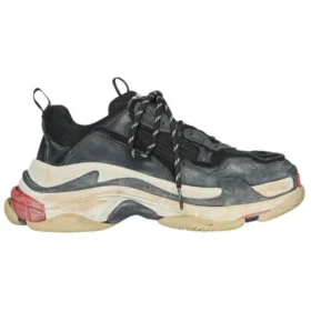 Triple S ”Lack Red” 533882W3CS11061