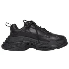 Triple S ”Musta” 524039W2FA51000