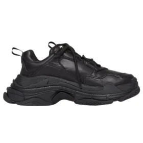 Triple S -tennari ”Black” 536737W2FA51000
