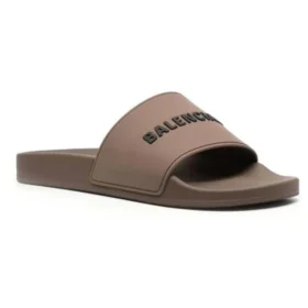 Uima-allassandaalit ”Brown” 565826W1S802001
