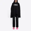 Unisex FW21 -huppari, jossa on ilmainen kirjainpainatus, musta 661711TKVD41070