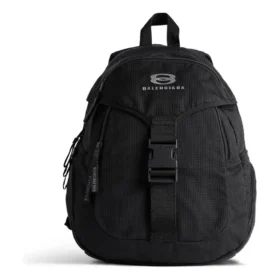 Unity Medium -reppu ”Black” 7921212AA5S1000 Unity Medium -reppu ”Black” 7921212AA5S1000