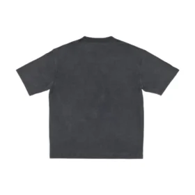 Varsity-logolla varustettu lyhythihainen T-paita ”Washed Black” 612966TMV981000 Varsity-logolla varustettu lyhythihainen T-paita ”Washed Black” 612966TMV981000