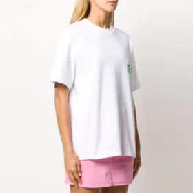 Ympäristöystävällinen väljä malli, lyhythihainen, valkoinen 594599THV639000 Ympäristöystävällinen väljä malli, lyhythihainen, valkoinen 594599THV639000